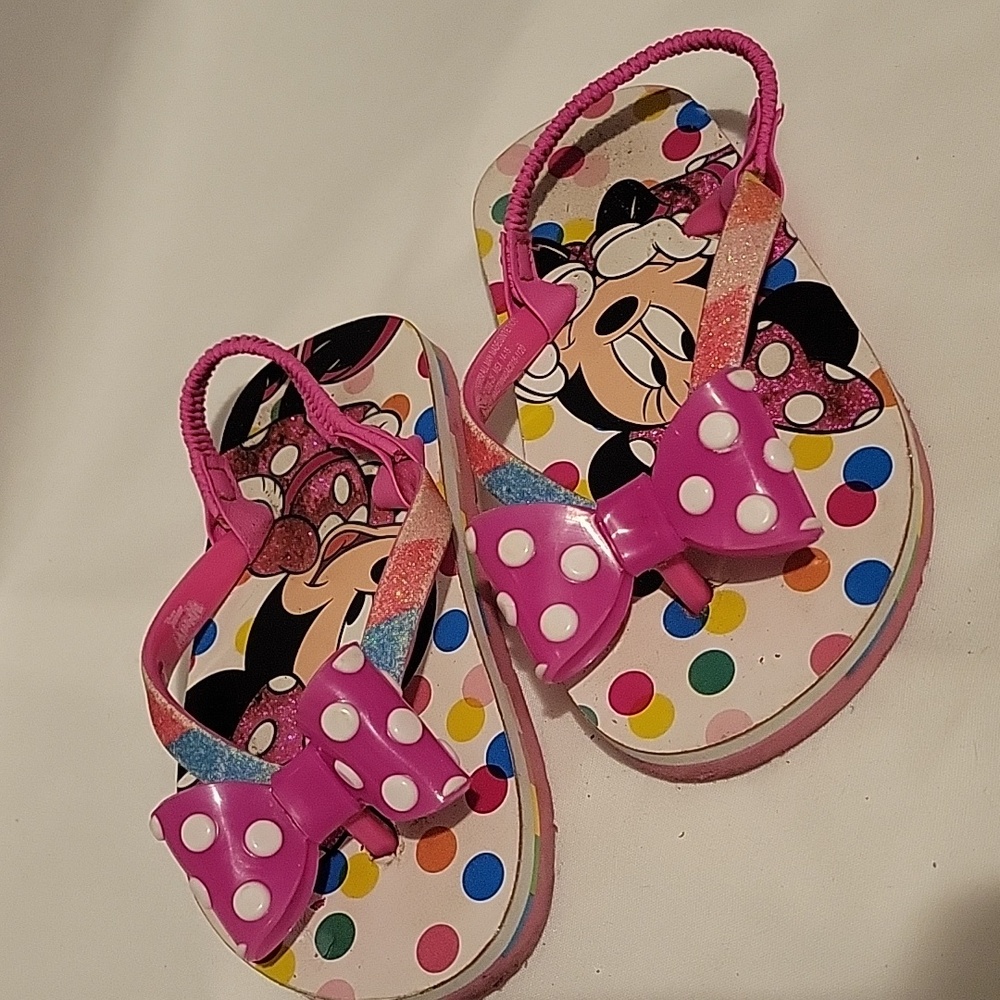 Girls minnie mouse sandals